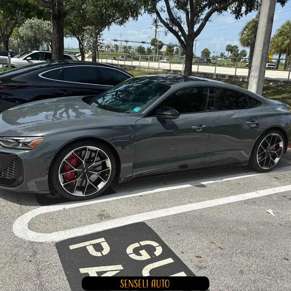 2025 Audi RS e-tron GT Performance