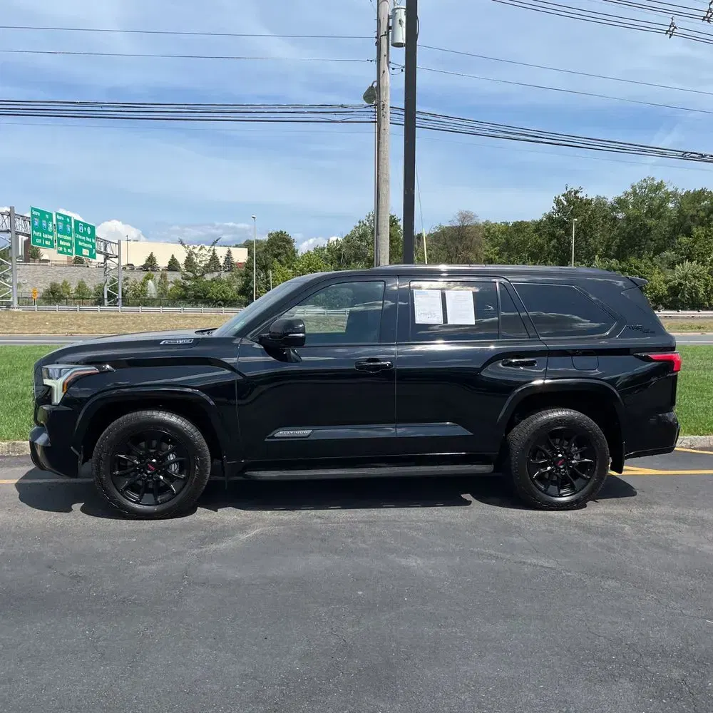 2024 Toyota Sequoia Platinum