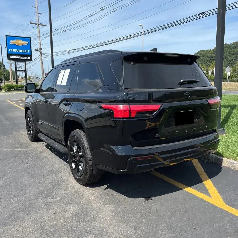 2024 Toyota Sequoia Platinum