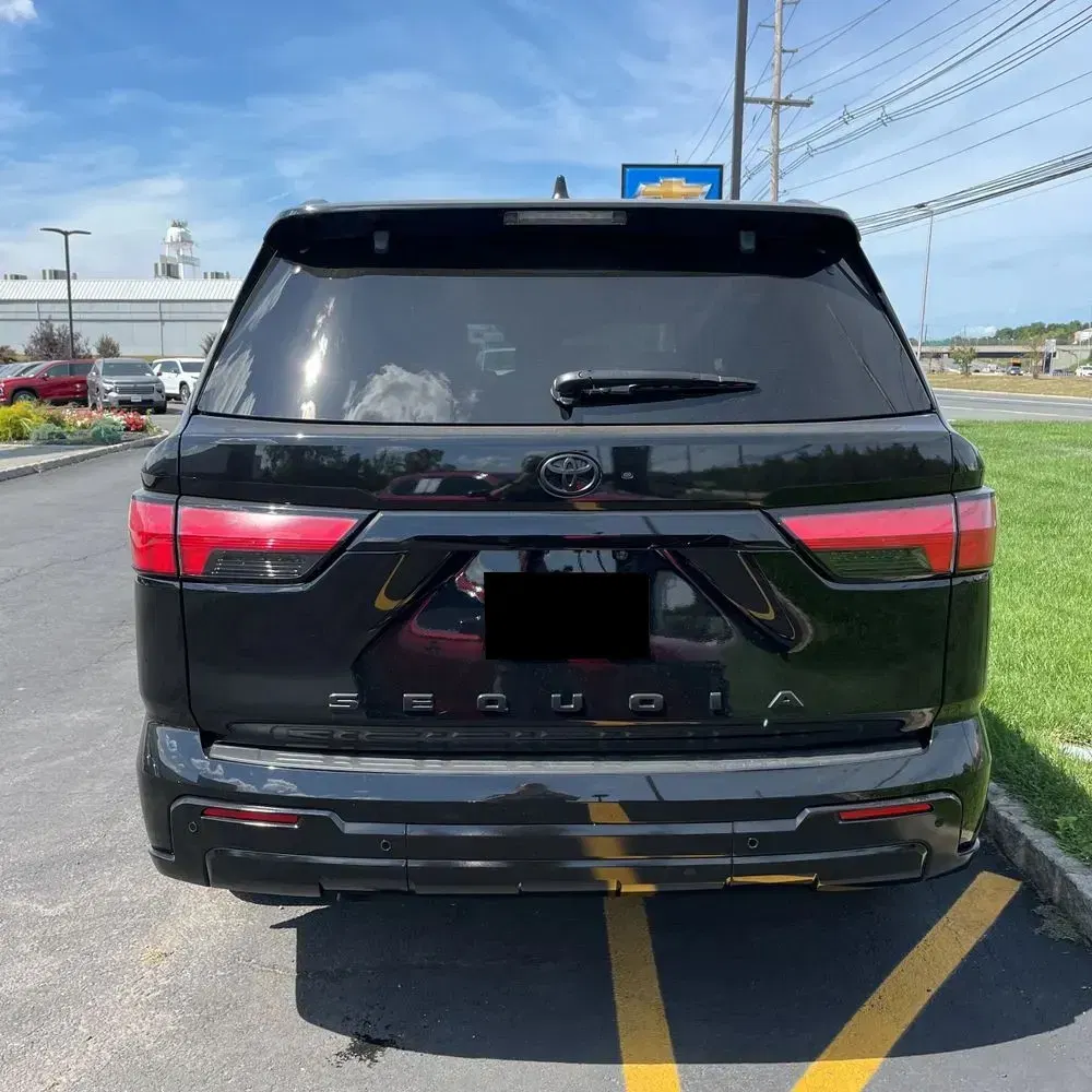 2024 Toyota Sequoia Platinum