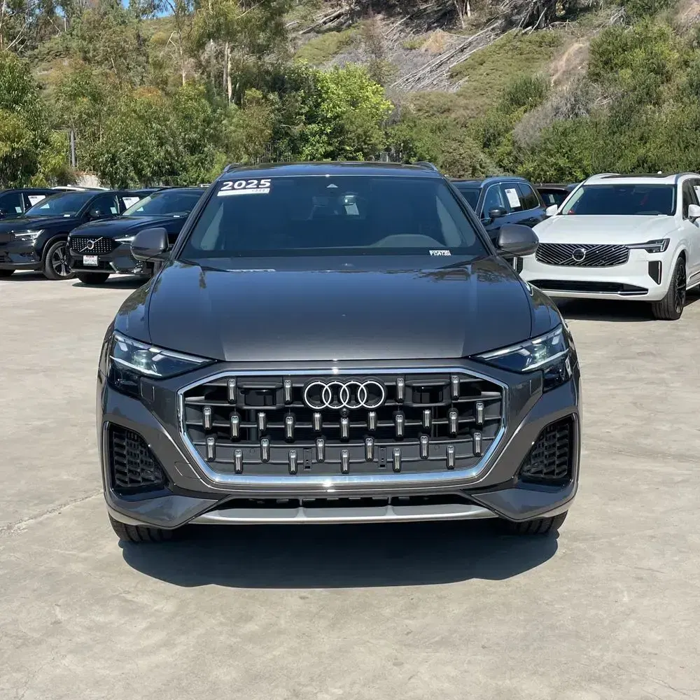 2025 Audi Q8 Premium 55