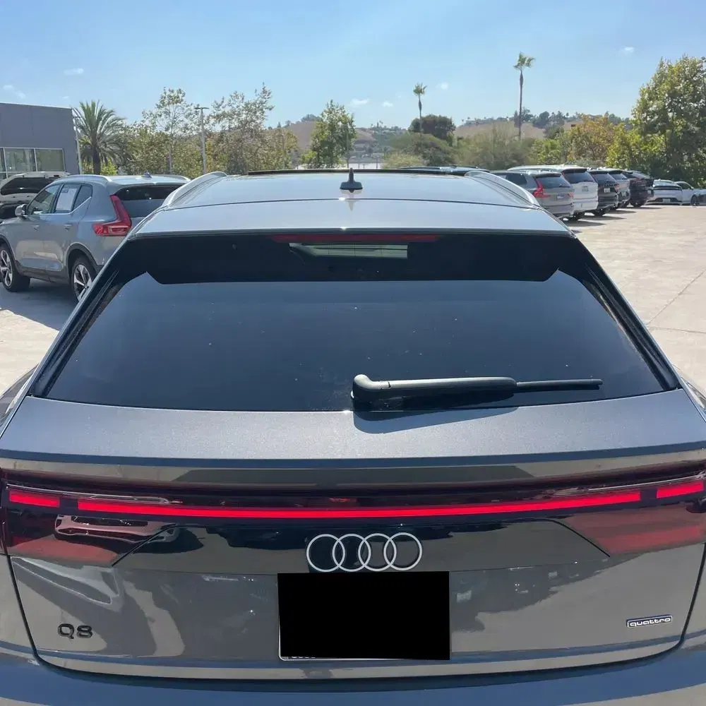 2025 Audi Q8 Premium 55