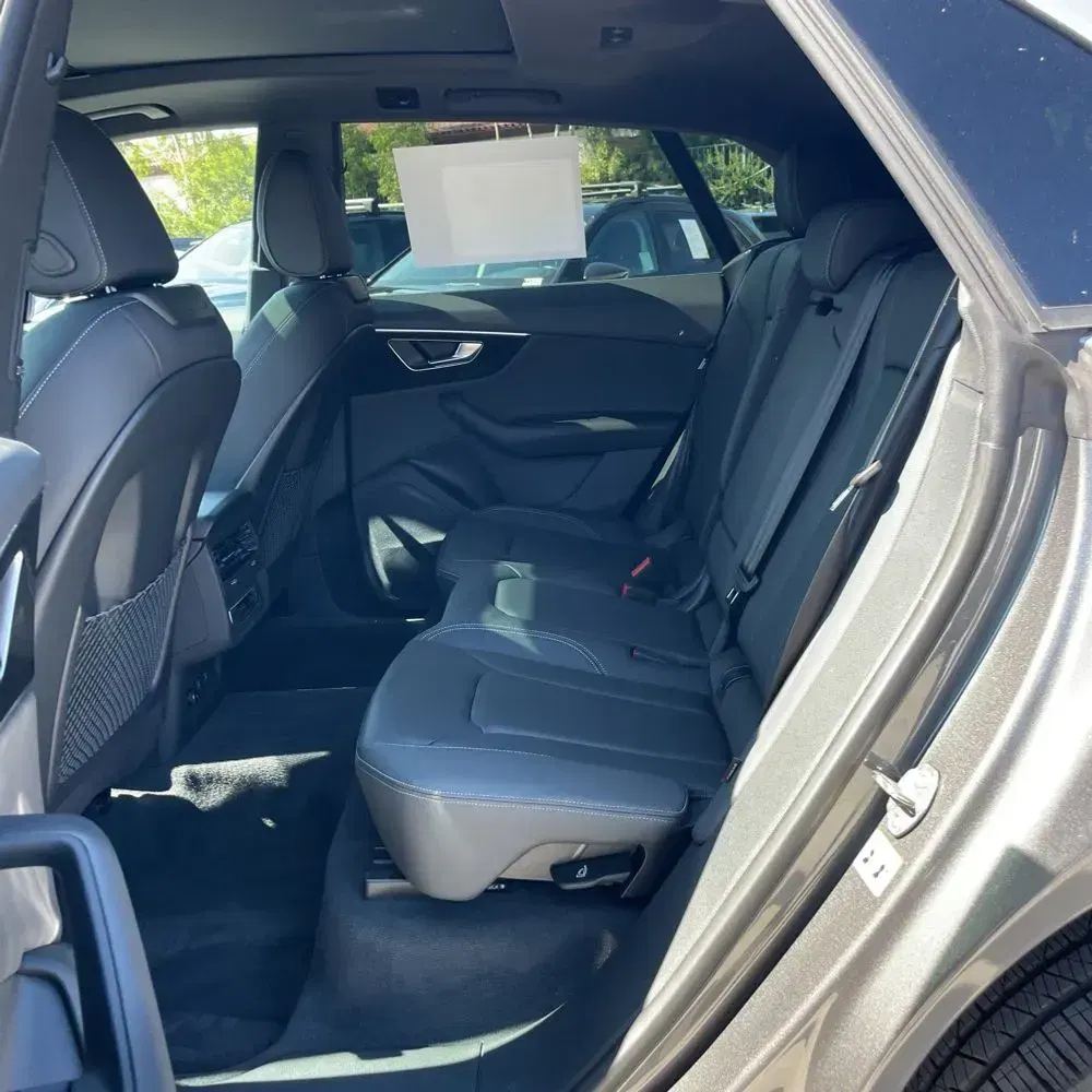 2025 Audi Q8 Premium 55