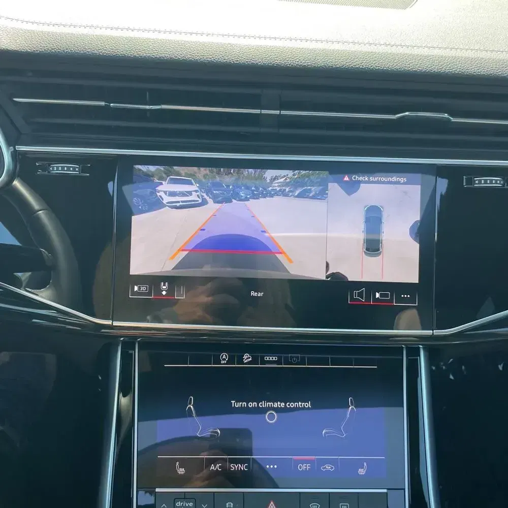 2025 Audi Q8 Premium 55