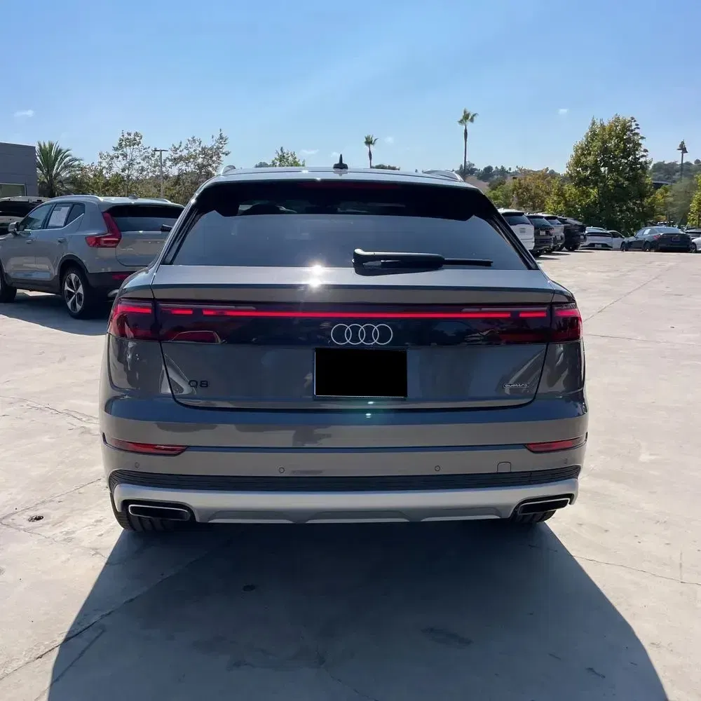 2025 Audi Q8 Premium 55