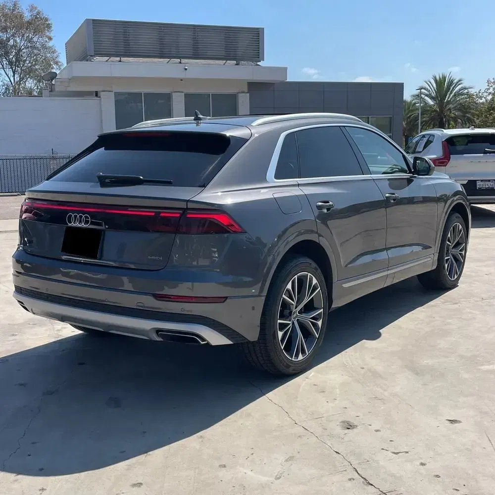 2025 Audi Q8 Premium 55