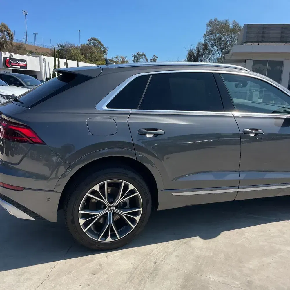2025 Audi Q8 Premium 55