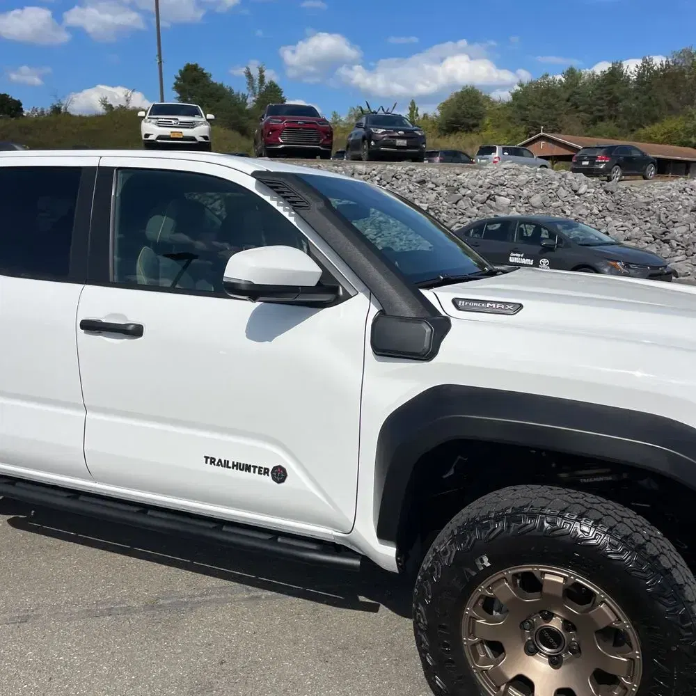 2025 Toyota Tacoma Trailhunter HV