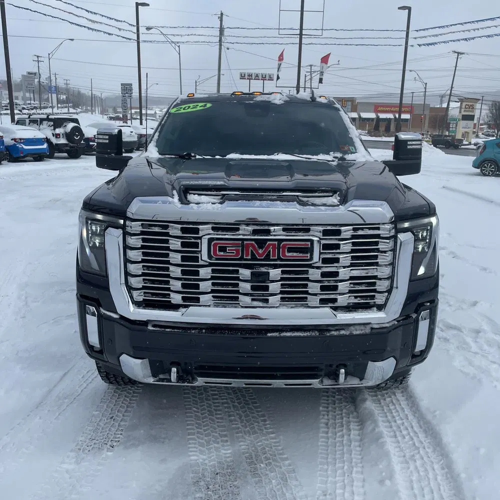 2024 GMC Sierra 2500HD Denali