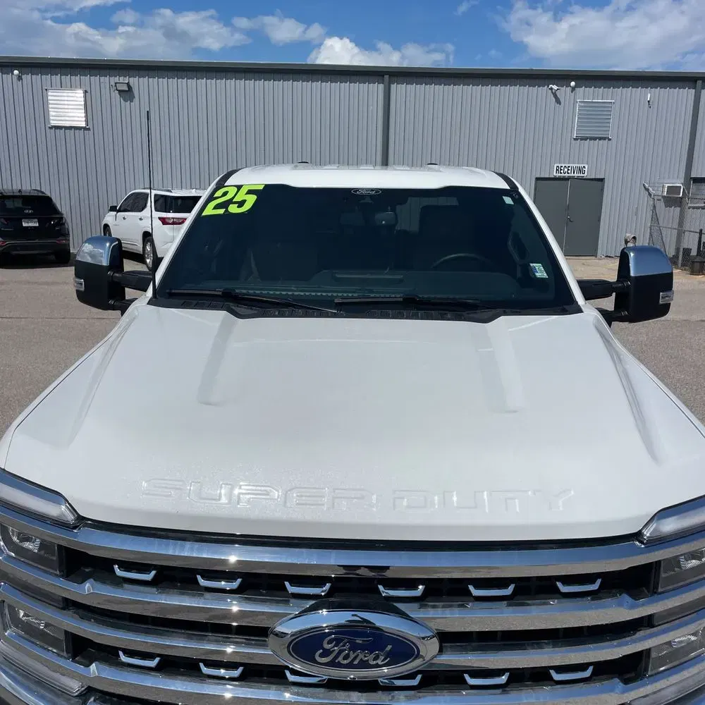 2025 Ford F-250 Super Duty Lariat