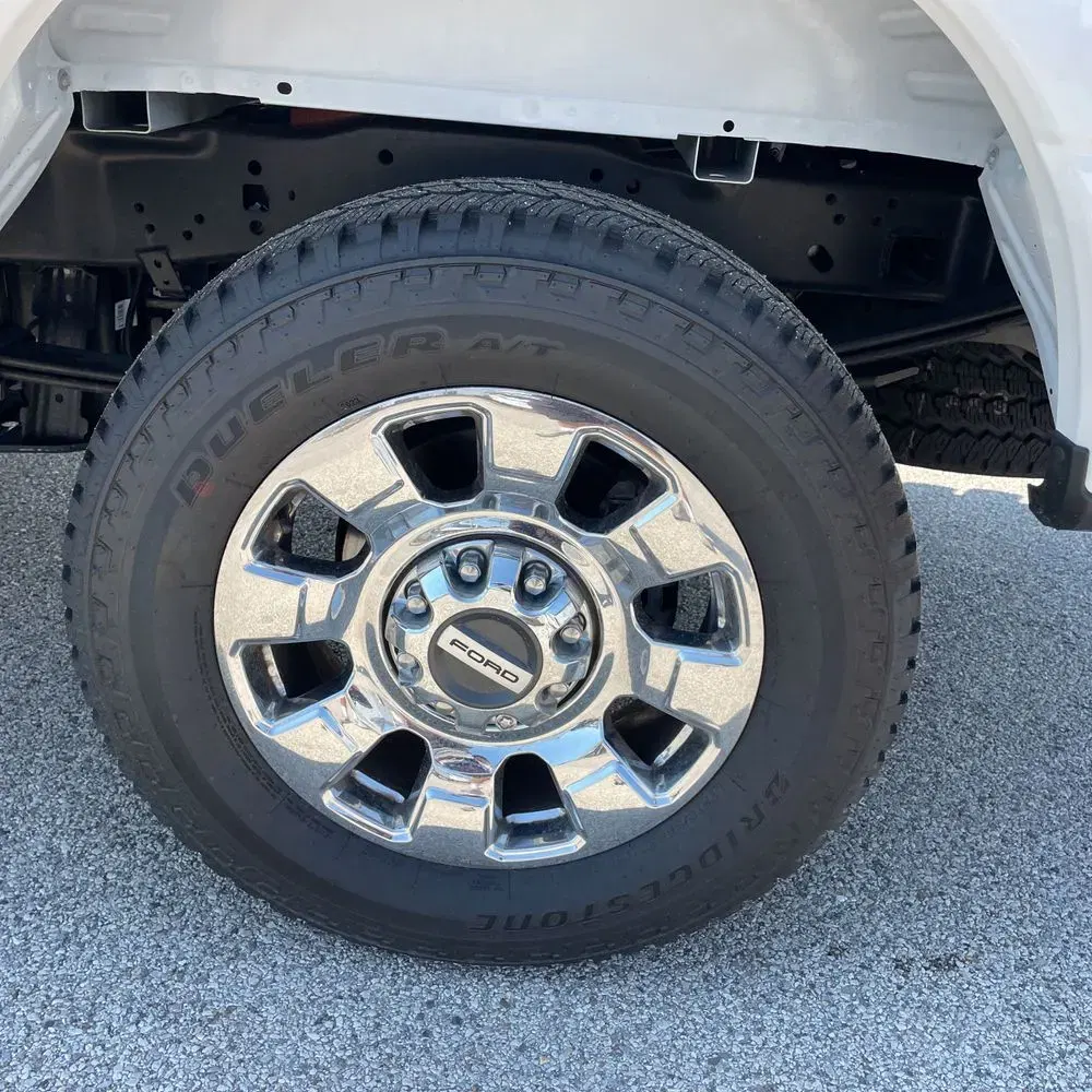 2025 Ford F-250 Super Duty Lariat