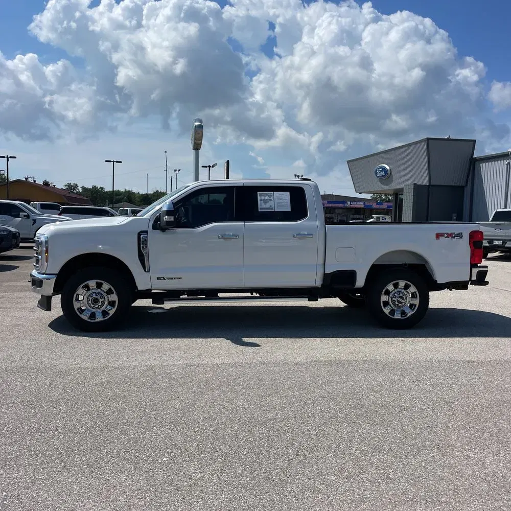 2025 Ford F-250 Super Duty Lariat
