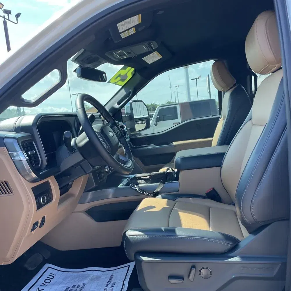 2025 Ford F-250 Super Duty Lariat
