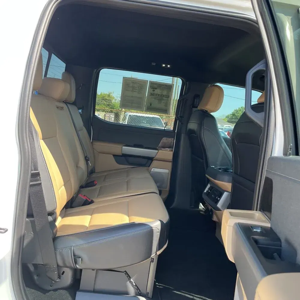 2025 Ford F-250 Super Duty Lariat