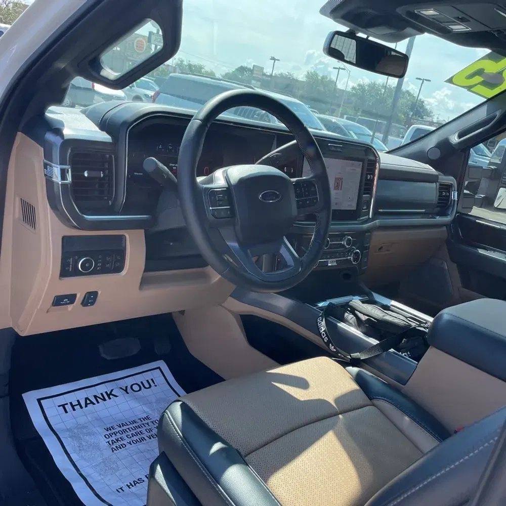 2025 Ford F-250 Super Duty Lariat