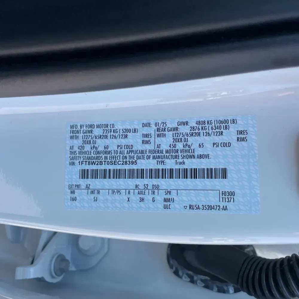 2025 Ford F-250 Super Duty Lariat