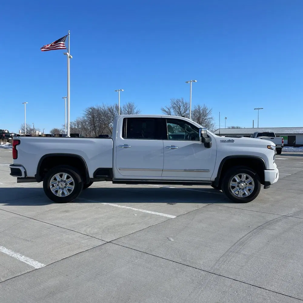 2024 Chevrolet Silverado 2500HD High Country