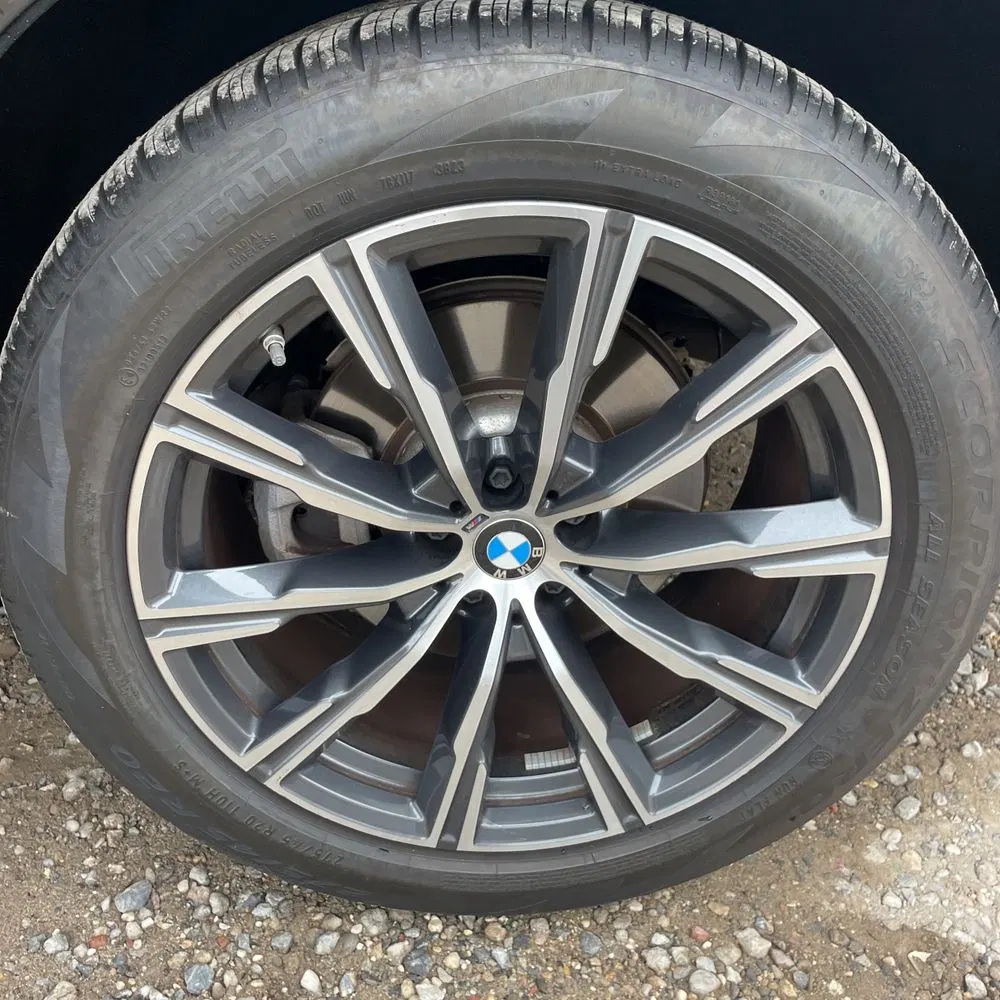 2024 BMW X6 XDrive40i