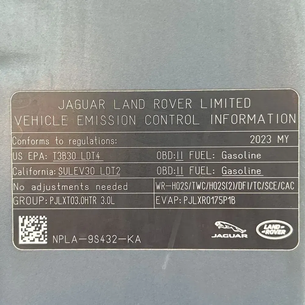 2023 Land Rover Defender 110 SE