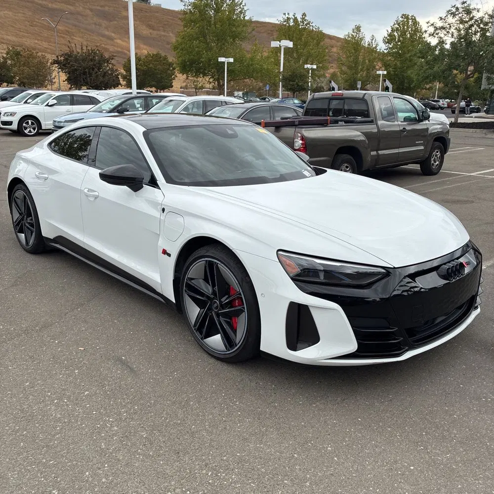 2022 Audi e-tron GT RS