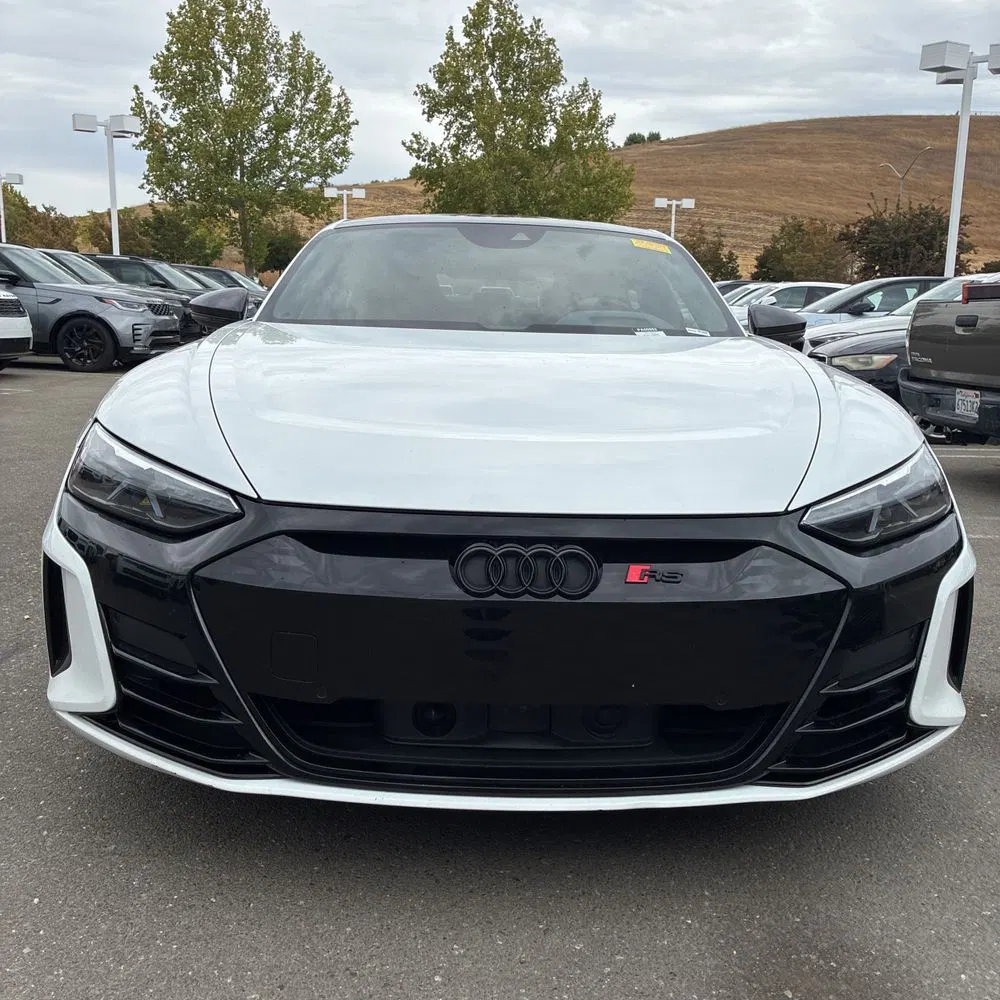 2022 Audi e-tron GT RS