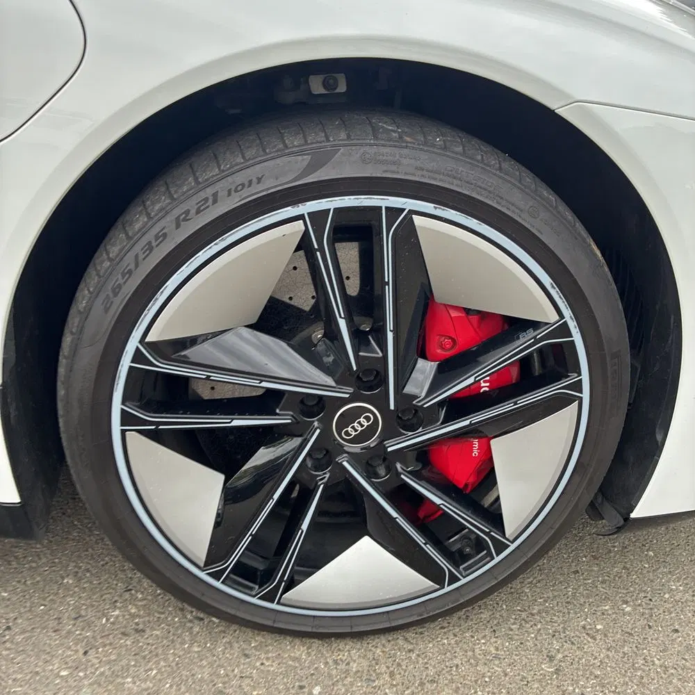 2022 Audi e-tron GT RS