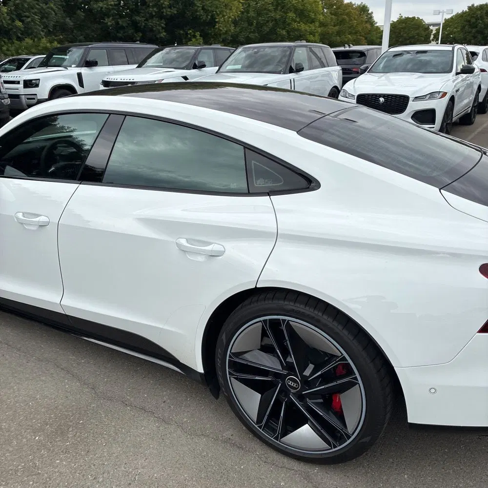 2022 Audi e-tron GT RS
