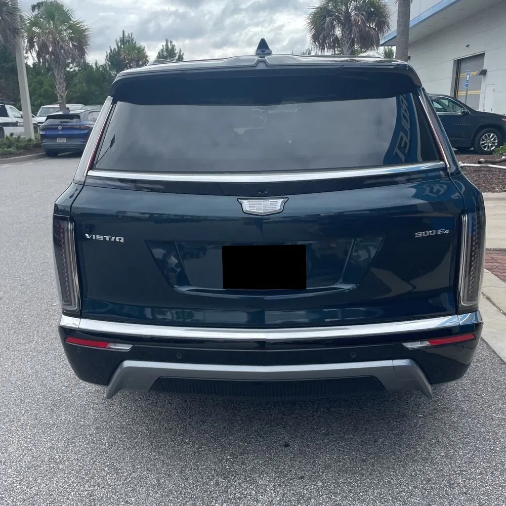 2026 Cadillac Vistiq Luxury
