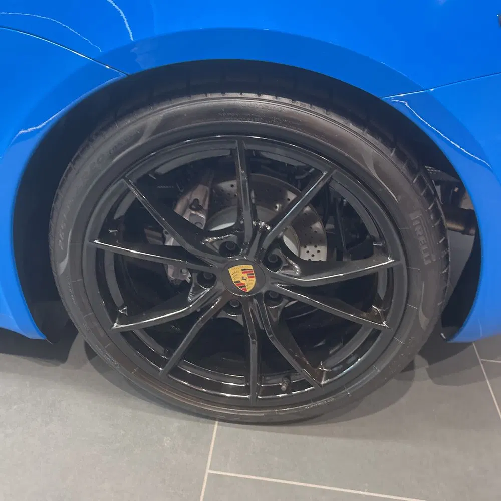 2025 Porsche 718 Cayman Base