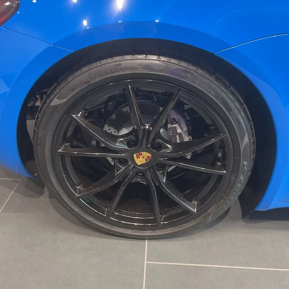 2025 Porsche 718 Cayman Base