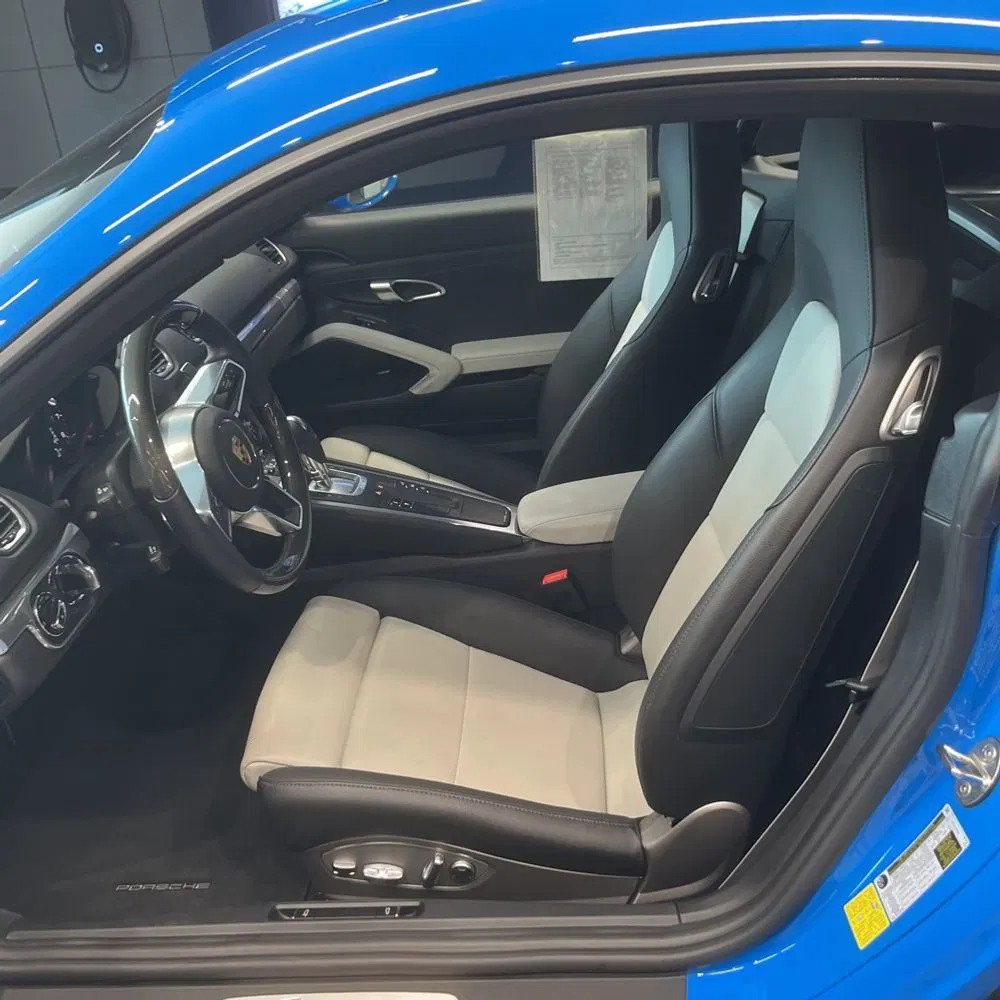 2025 Porsche 718 Cayman Base