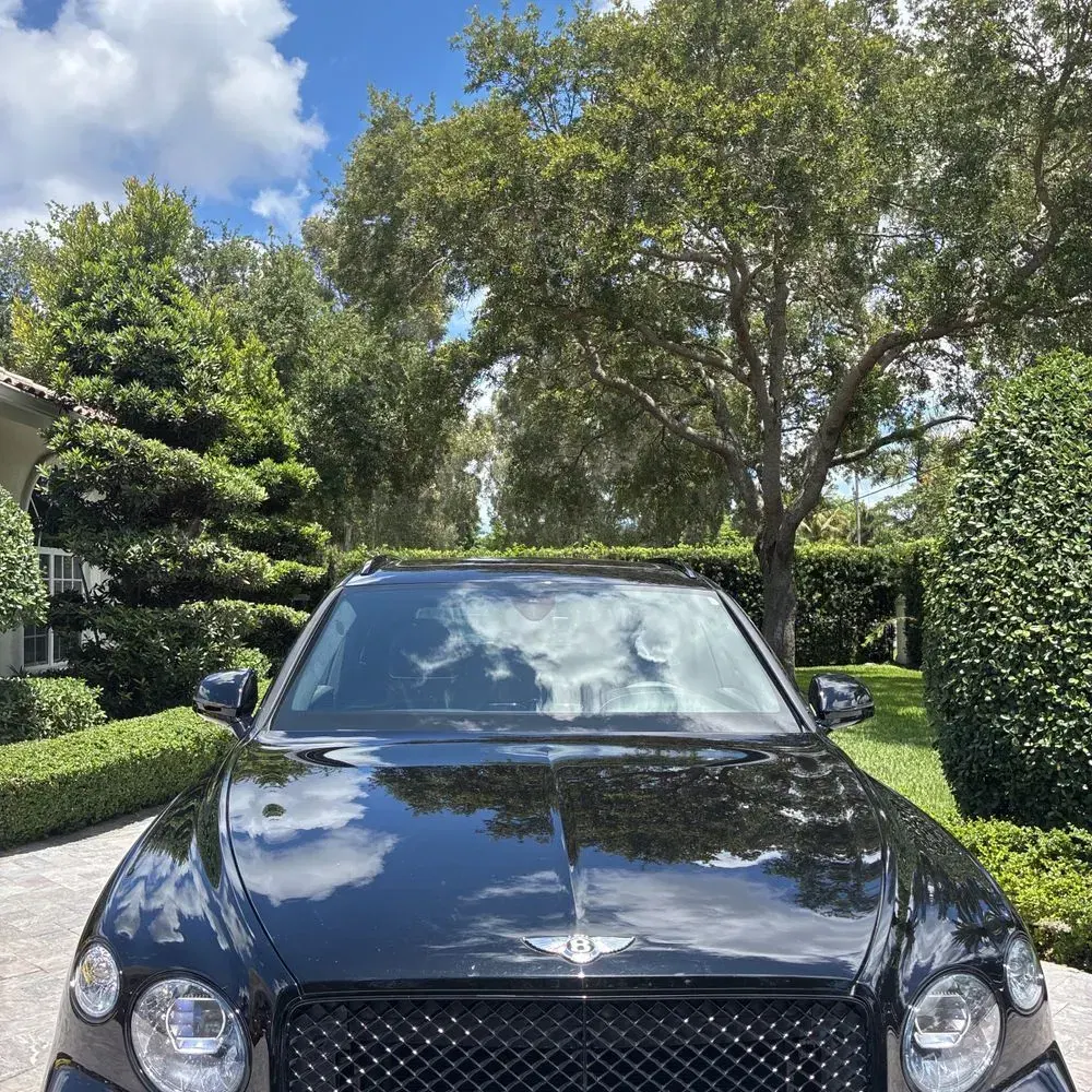 2023 Bentley Bentayga Base