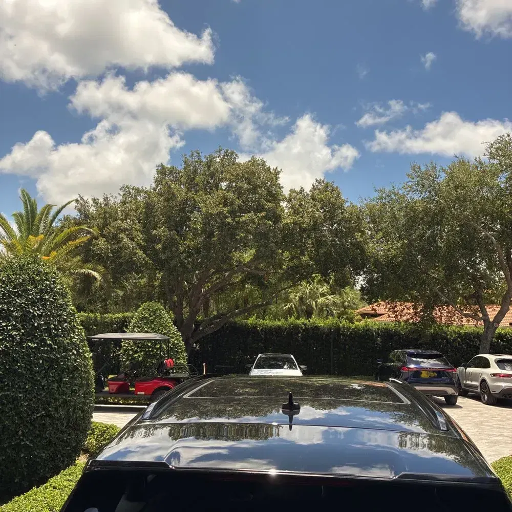 2023 Bentley Bentayga Base