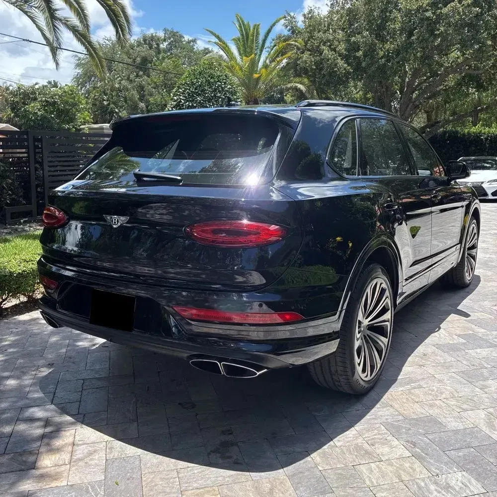 2023 Bentley Bentayga Base