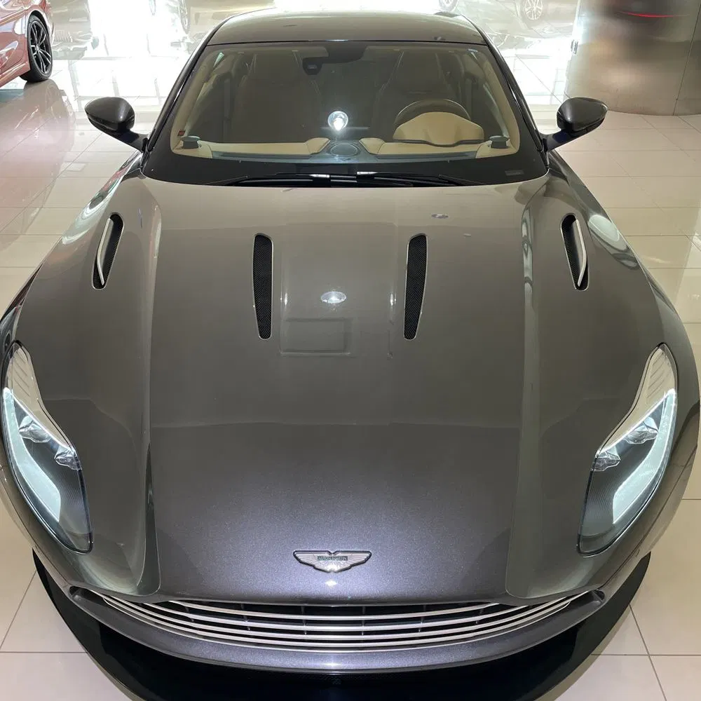 2017 Aston Martin DB11 Base