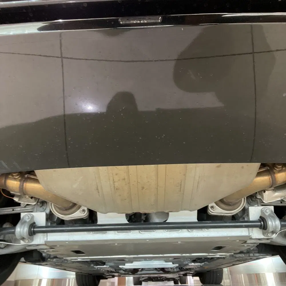 2017 Aston Martin DB11 Base