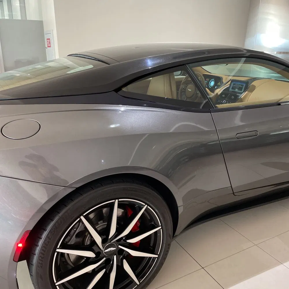 2017 Aston Martin DB11 Base