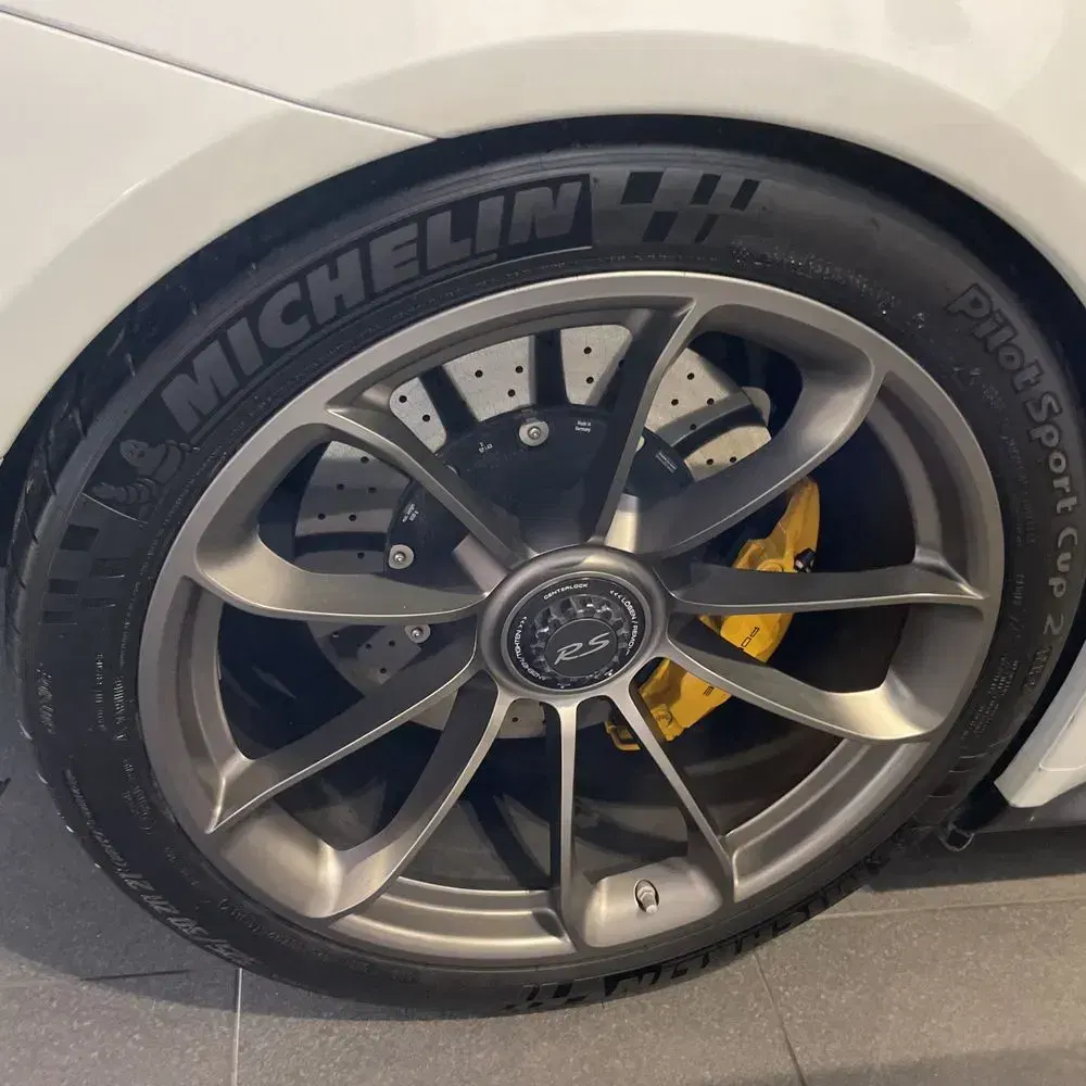2019 Porsche 911 GT3 RS