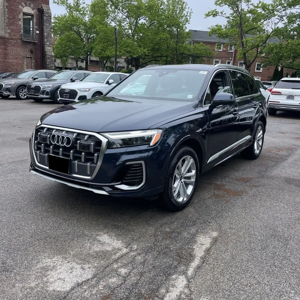 2025 Audi Q7 Premium 55