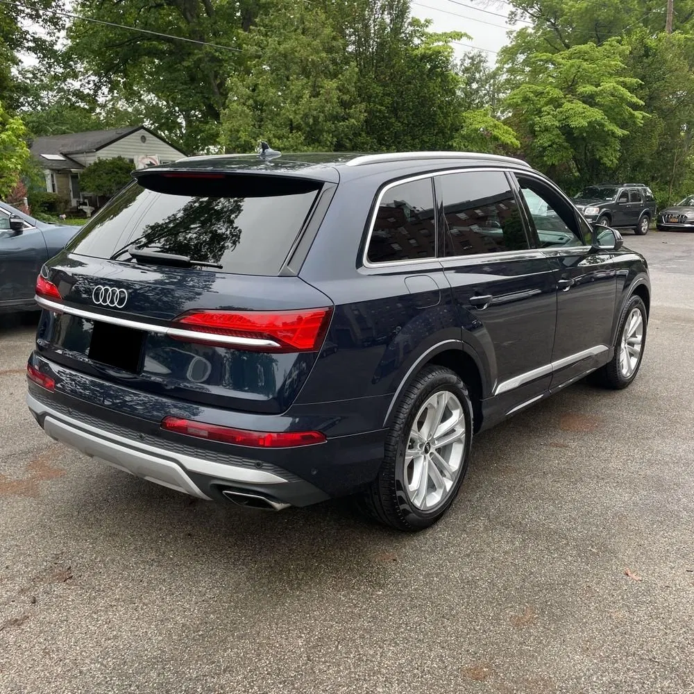 2025 Audi Q7 Premium 55