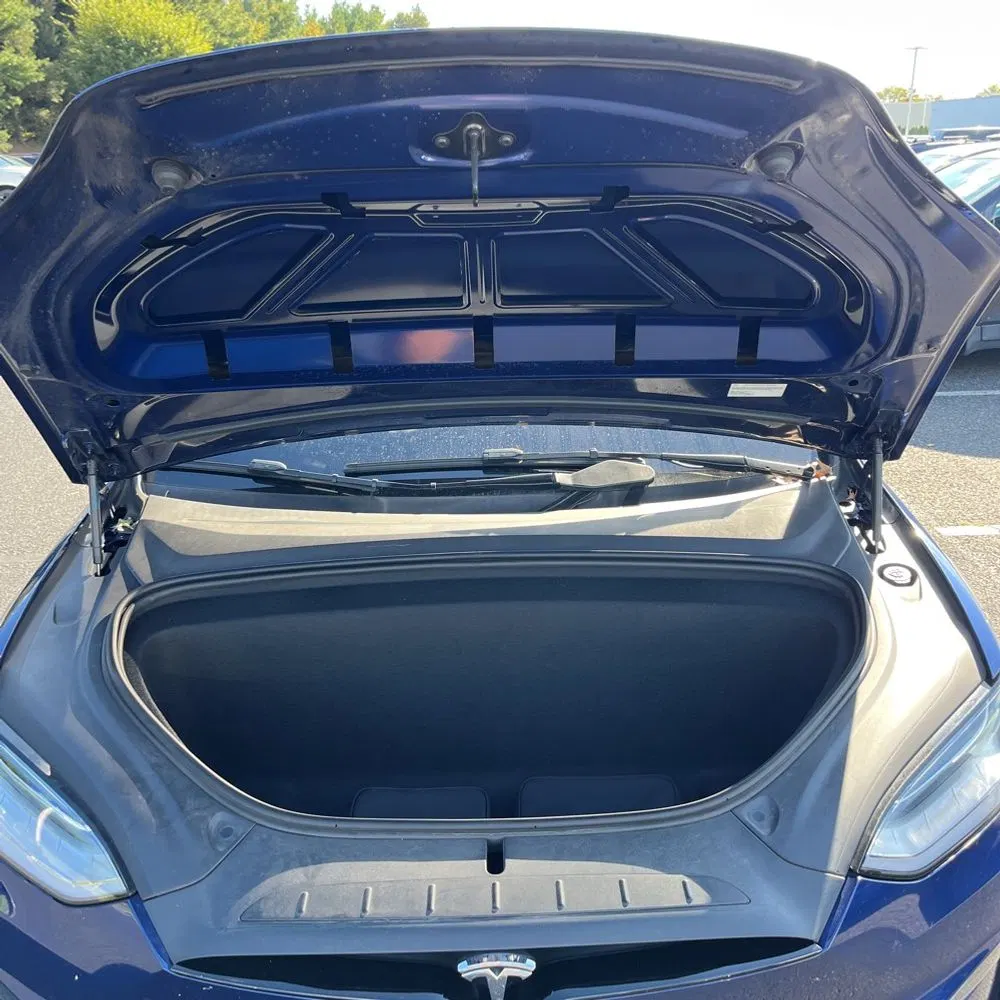 2023 Tesla Model X Plaid