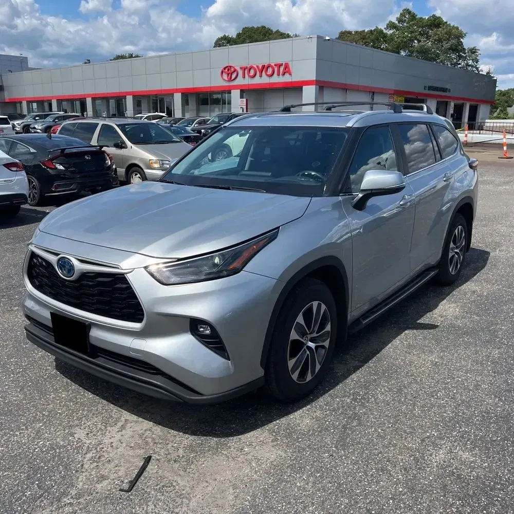 2024 Toyota Highlander Hybrid XLE