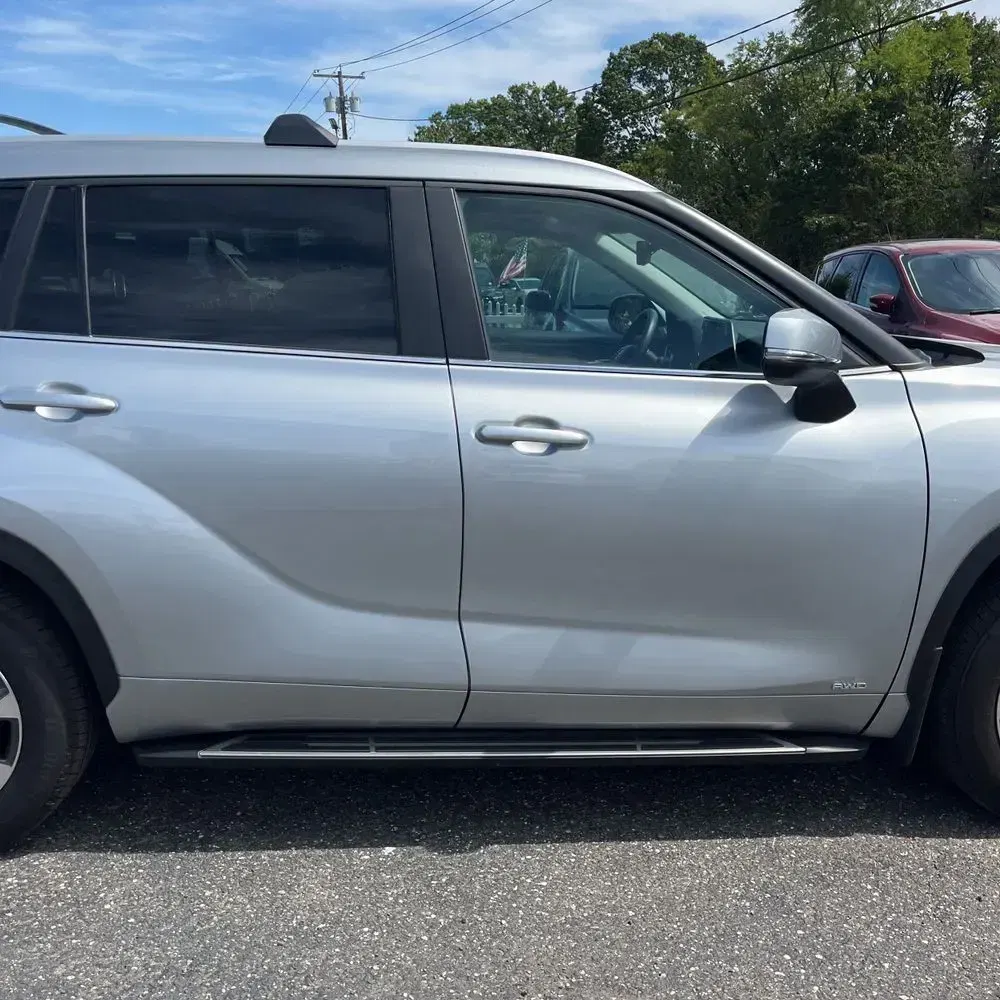 2024 Toyota Highlander Hybrid XLE