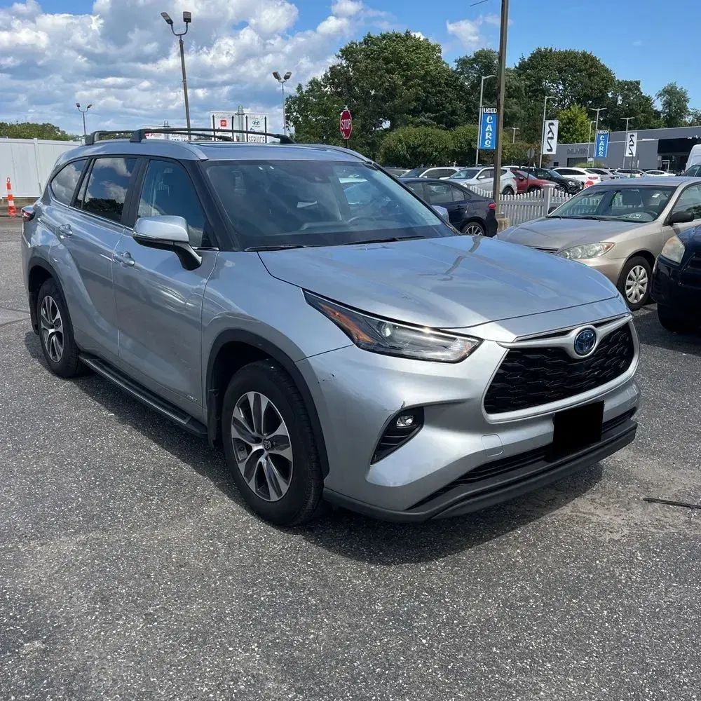 2024 Toyota Highlander Hybrid XLE
