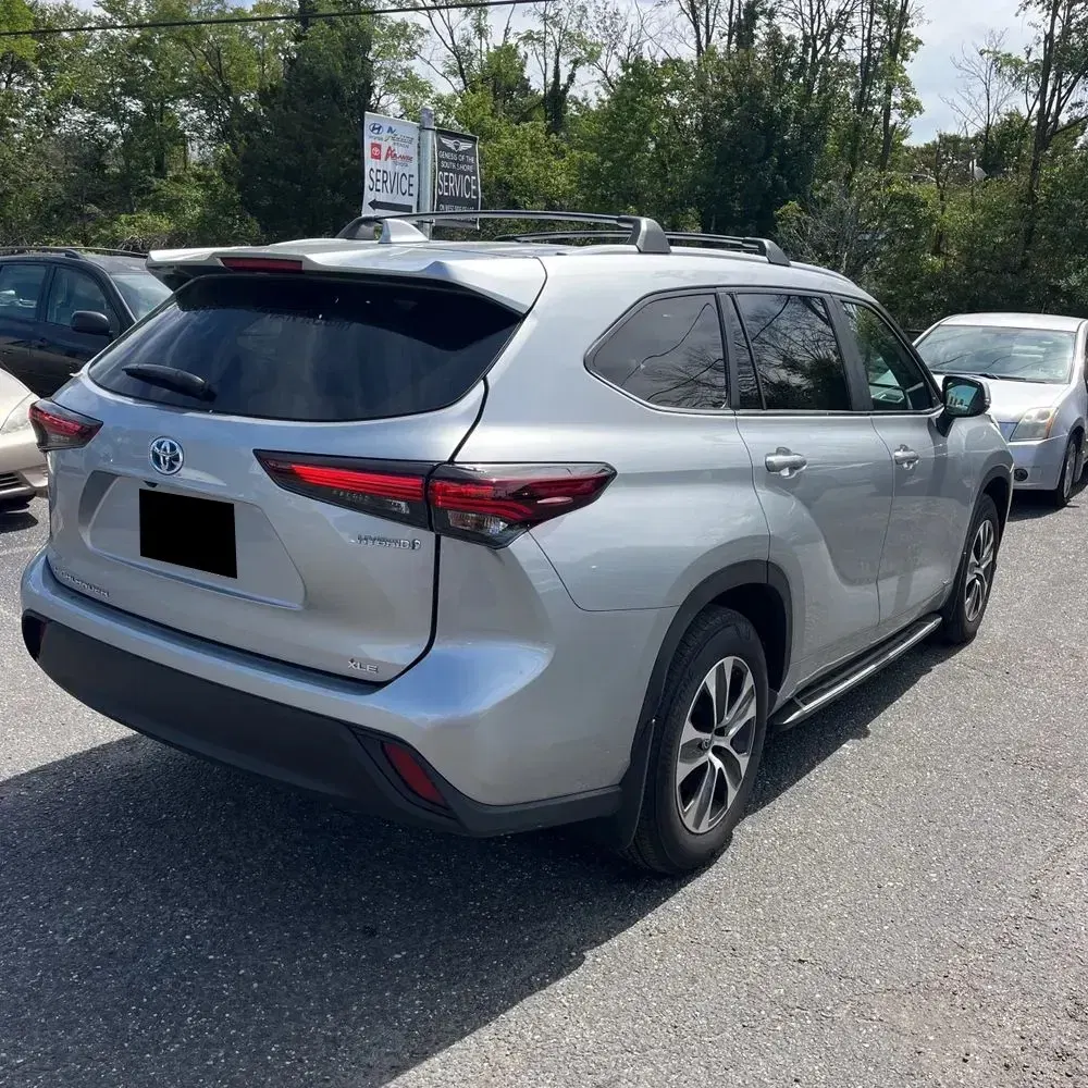 2024 Toyota Highlander Hybrid XLE