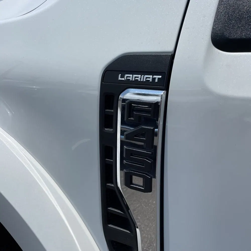 2024 Ford F-450 Super Duty Lariat