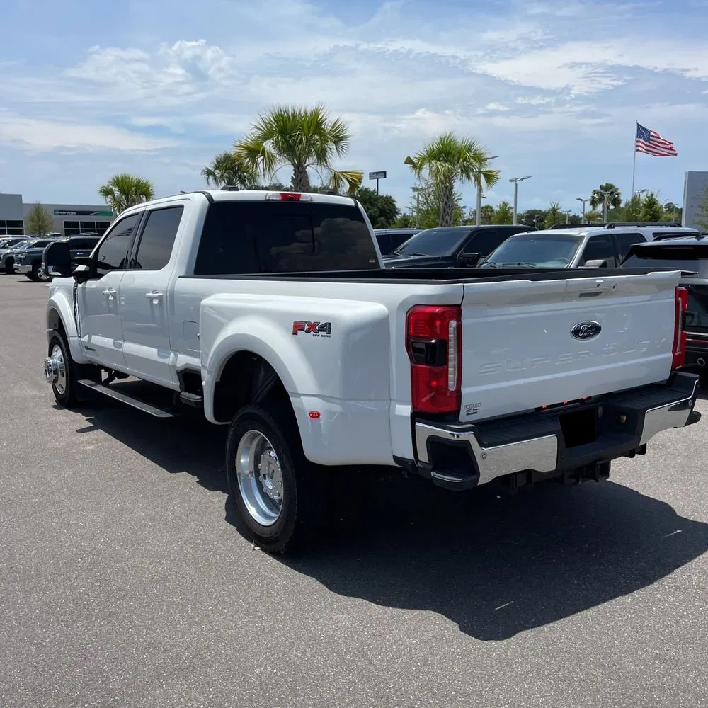 2024 Ford F-450 Super Duty Lariat