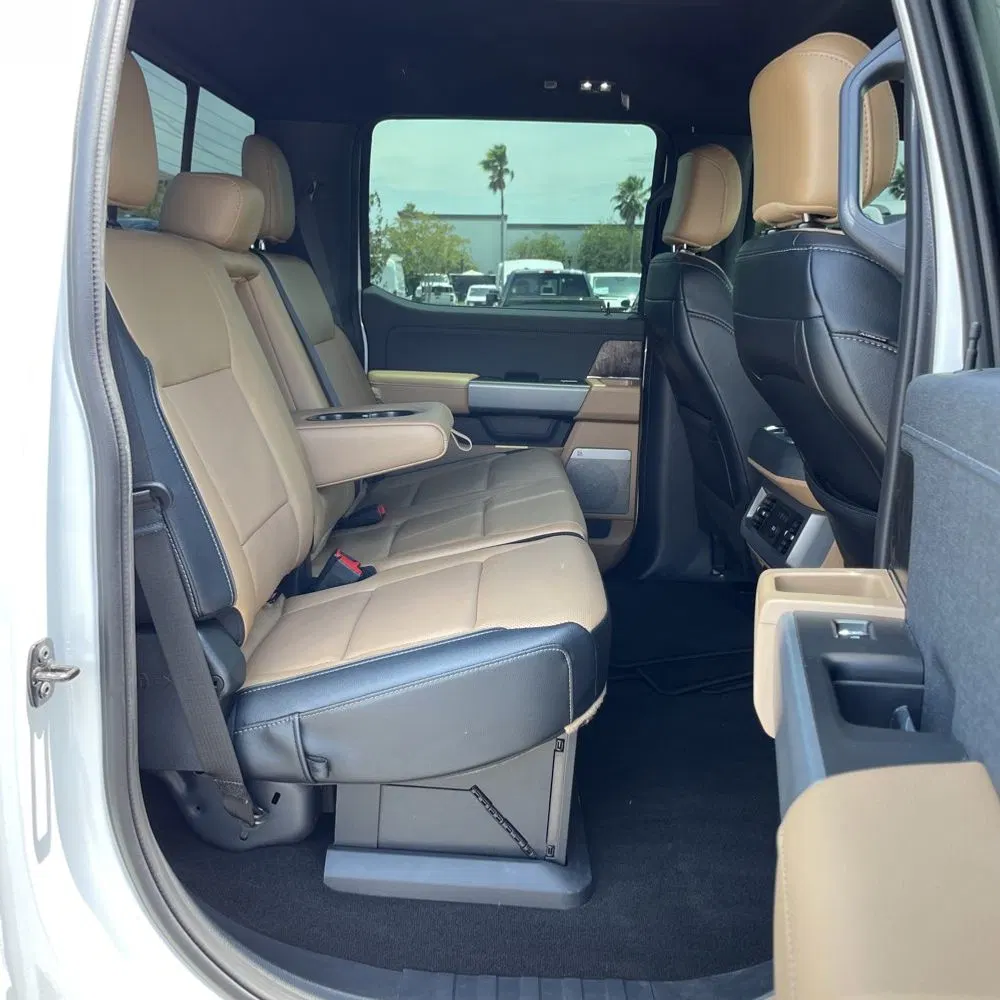 2024 Ford F-450 Super Duty Lariat