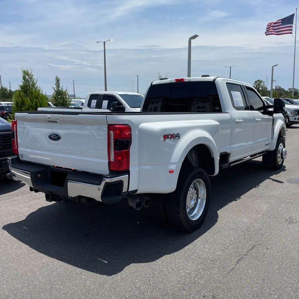 2024 Ford F-450 Super Duty Lariat