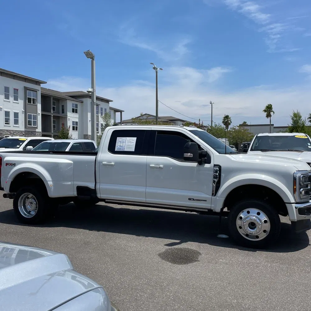 2024 Ford F-450 Super Duty Lariat